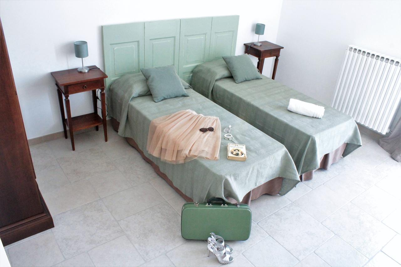 A Casa Ventotto Acomodação com café da manhã Mesagne Exterior foto