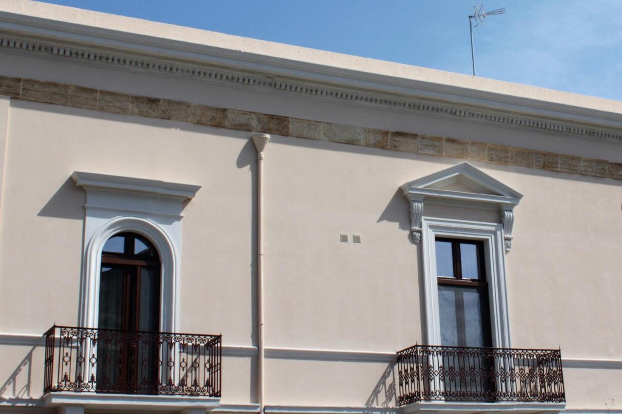 A Casa Ventotto Acomodação com café da manhã Mesagne Exterior foto