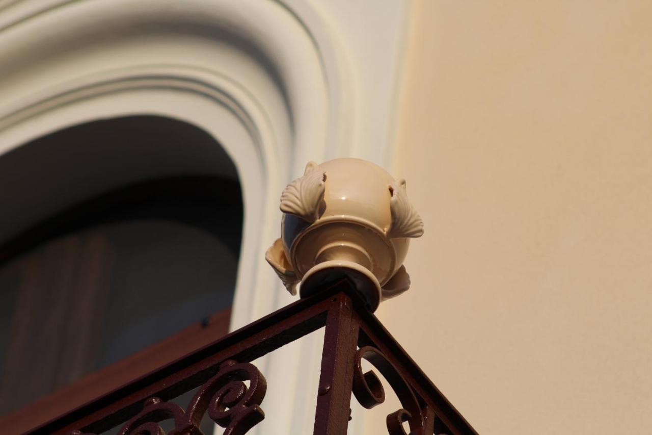 A Casa Ventotto Acomodação com café da manhã Mesagne Exterior foto