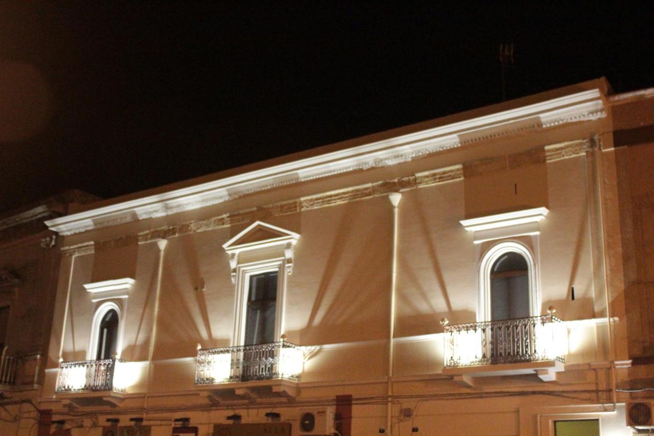 A Casa Ventotto Acomodação com café da manhã Mesagne Exterior foto